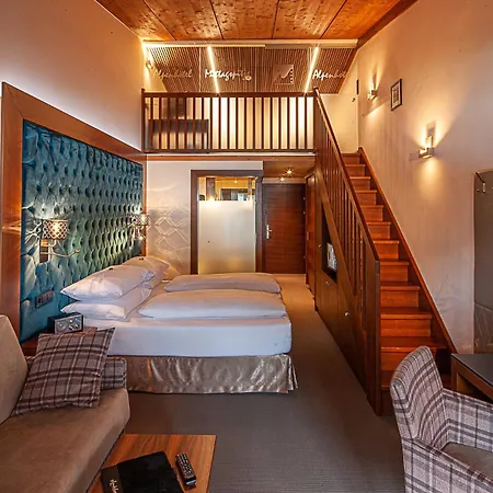 Hotel Boutique Mittagspitze Superior 4*