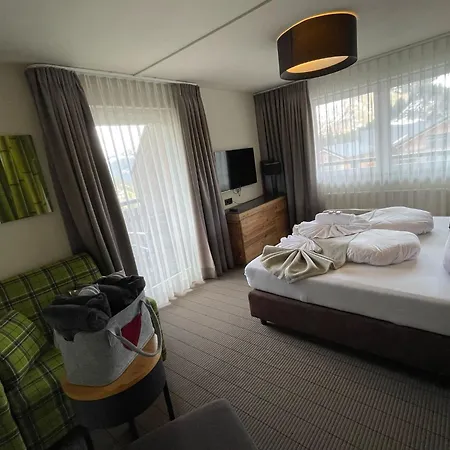 Hotel Boutique Mittagspitze Superior 4*