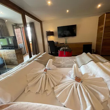 Boutique Mittagspitze Superior Hotel 4*