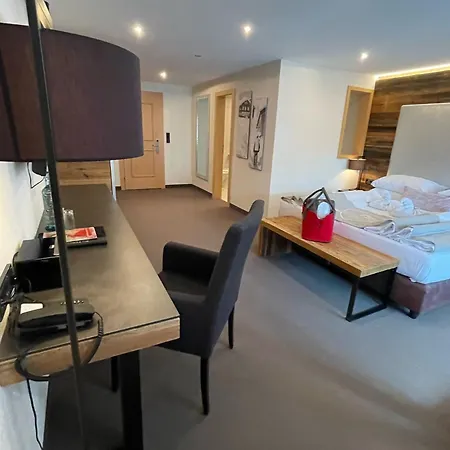 Boutique Mittagspitze Superior Hotel Damuels