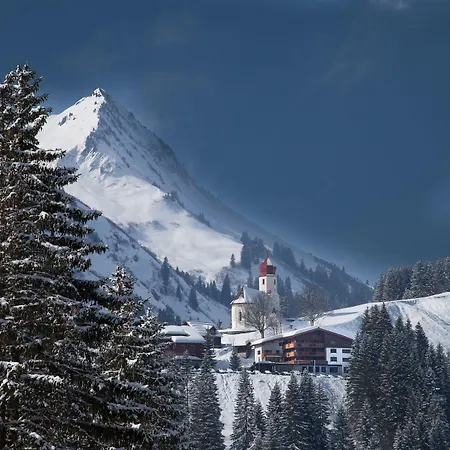 Boutique Mittagspitze Superior Hotel Damuels